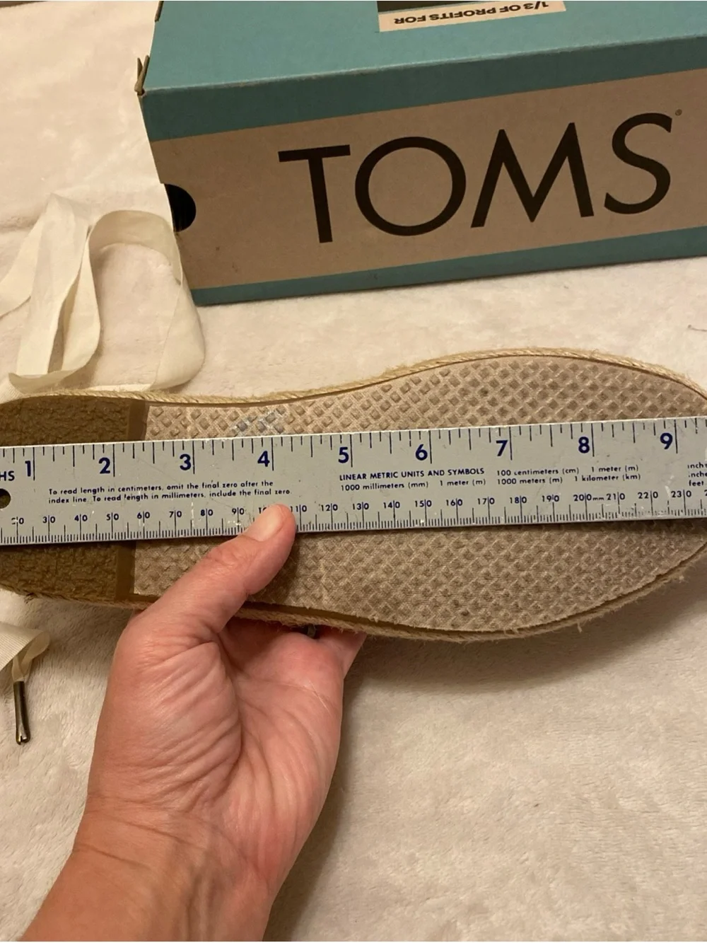 Toms color underlay